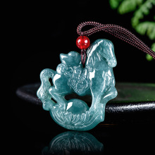 天然A货翡翠蓝水元宝马牌吊坠马上发财冰种生肖马玉石男女款玉佩