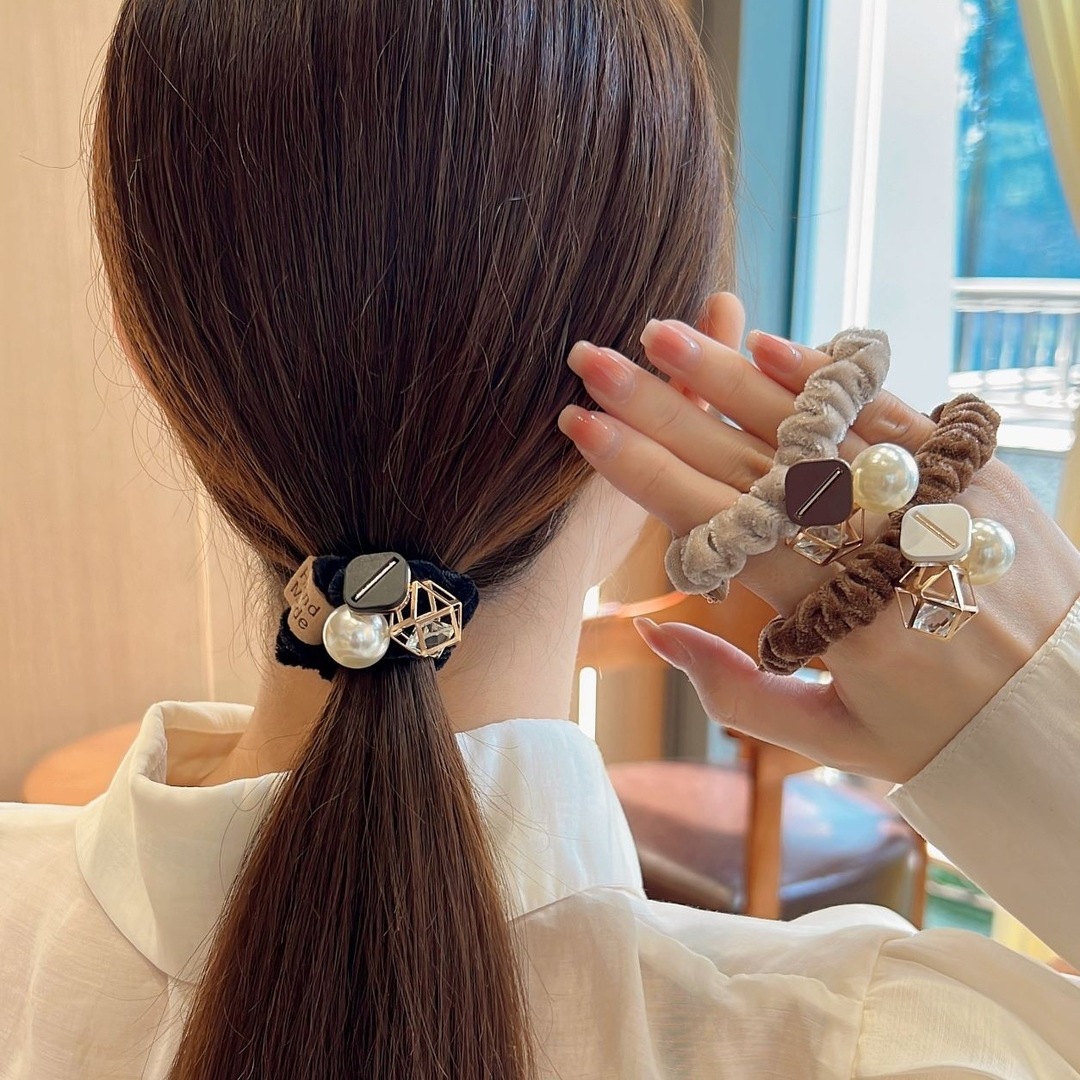 非金屬布藝髮飾 3條輕奢吊墜發圈秋毛毛腸圈氣質發繩頭繩簡約皮筋