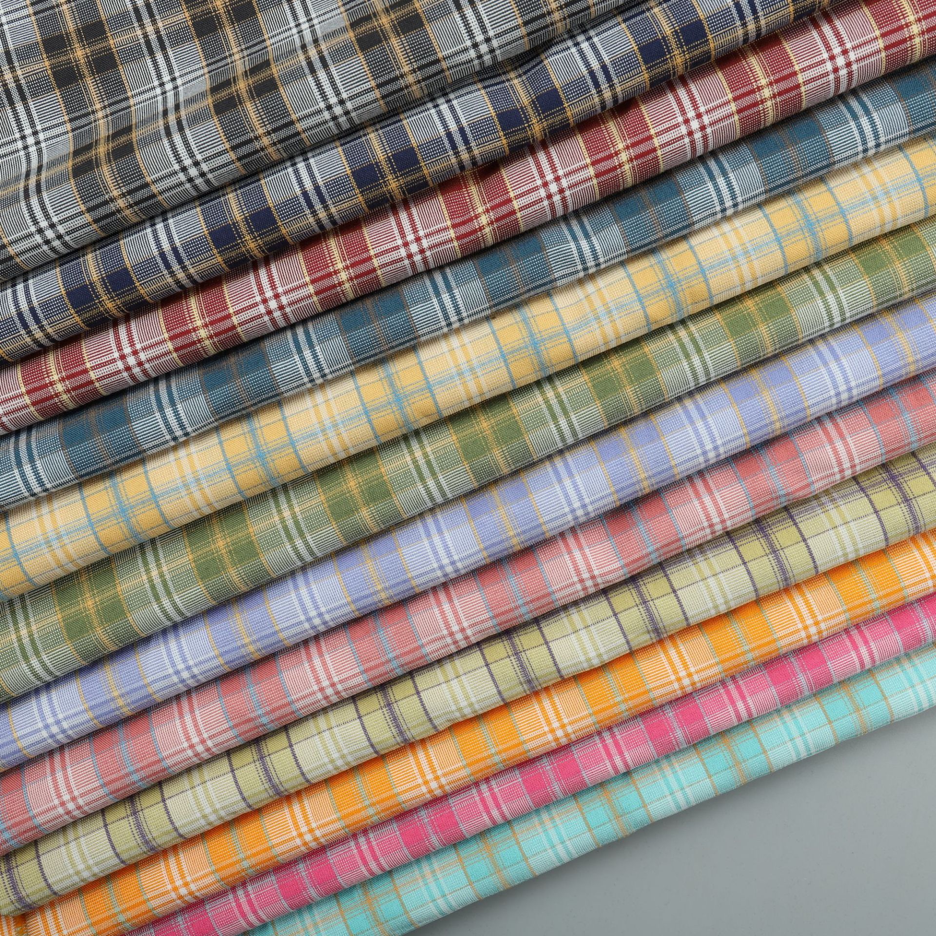 TR弹力平纹阳离子套色布春夏吊带连衣裙lo裙现代家纺玩具装饰面料