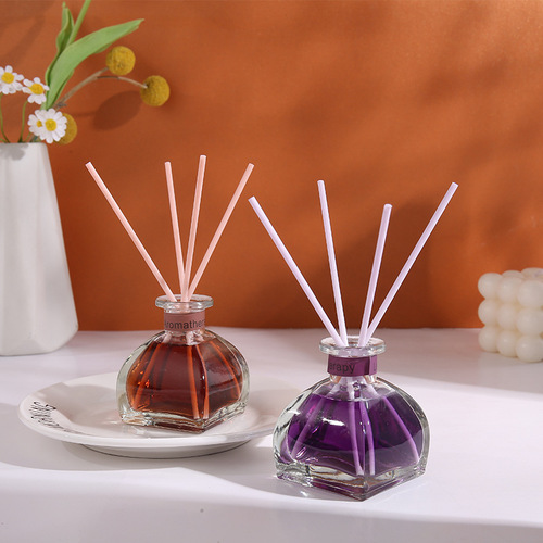 Aromatherapy Home Long-Lasting Air Freshener Bedroom Perfume Room Incense Bathroom Essential Oil Toilet 50ml