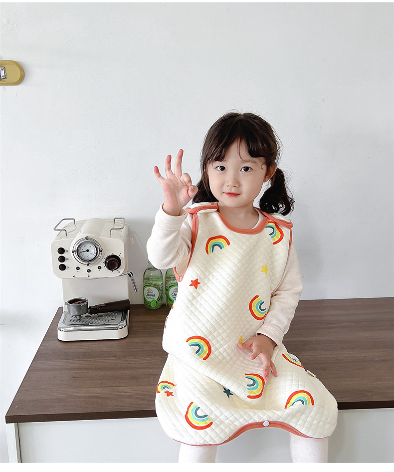 Simple mother and baby dress details page (25)