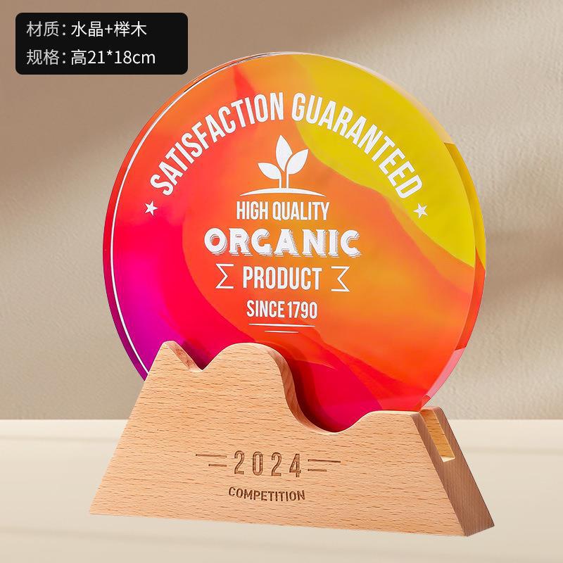 Trofeos de cristal coloridos personalizados metales de alta calidad creativos de resina de pentacos excelentes empleados medalla de grabación ordenada chapado en oro