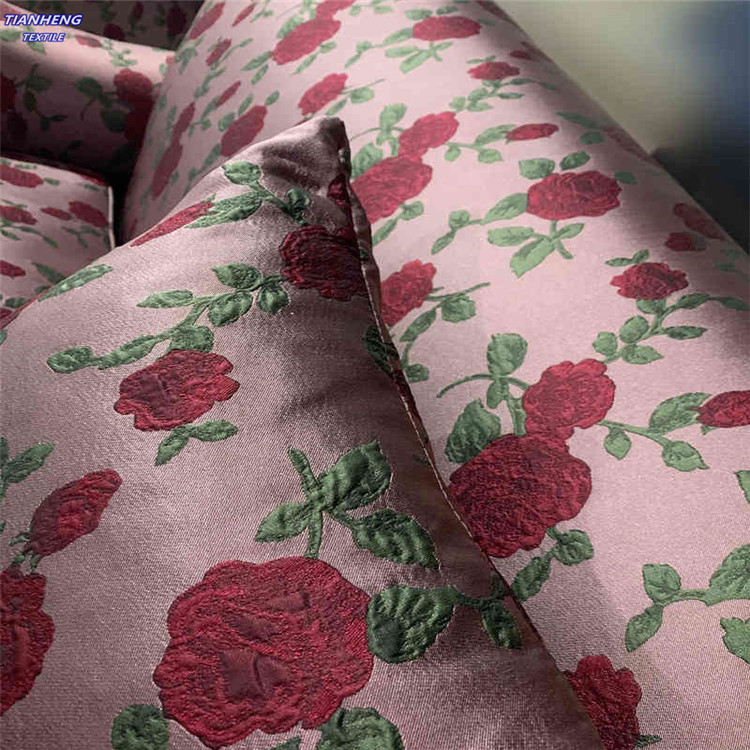 色织玫红浮雕提花 时装西装外套蓬蓬连衣裙箱包沙发抱枕面料定织