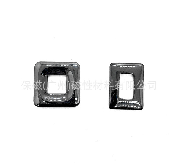 Square rectangular pendant