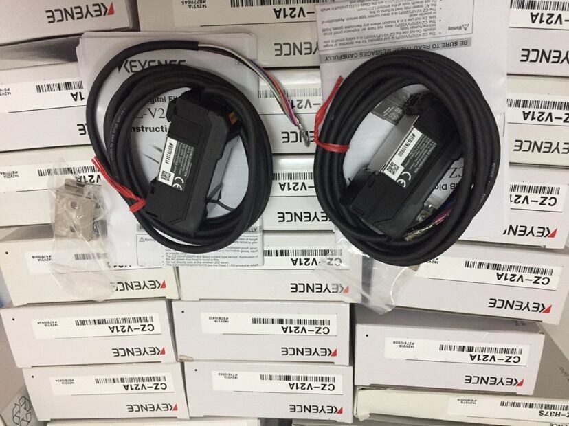 供应日本基恩士KEYENCE光电传感器CZ-V22A全新原装现货议价