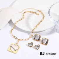 Kenjie Sugar Cube Двухцветные серьги-колье для женщин Новый оригинальный французский стиль Осень/Зима Нишевый легкий роскошный элитный элегантный дизайн в форме сердца.