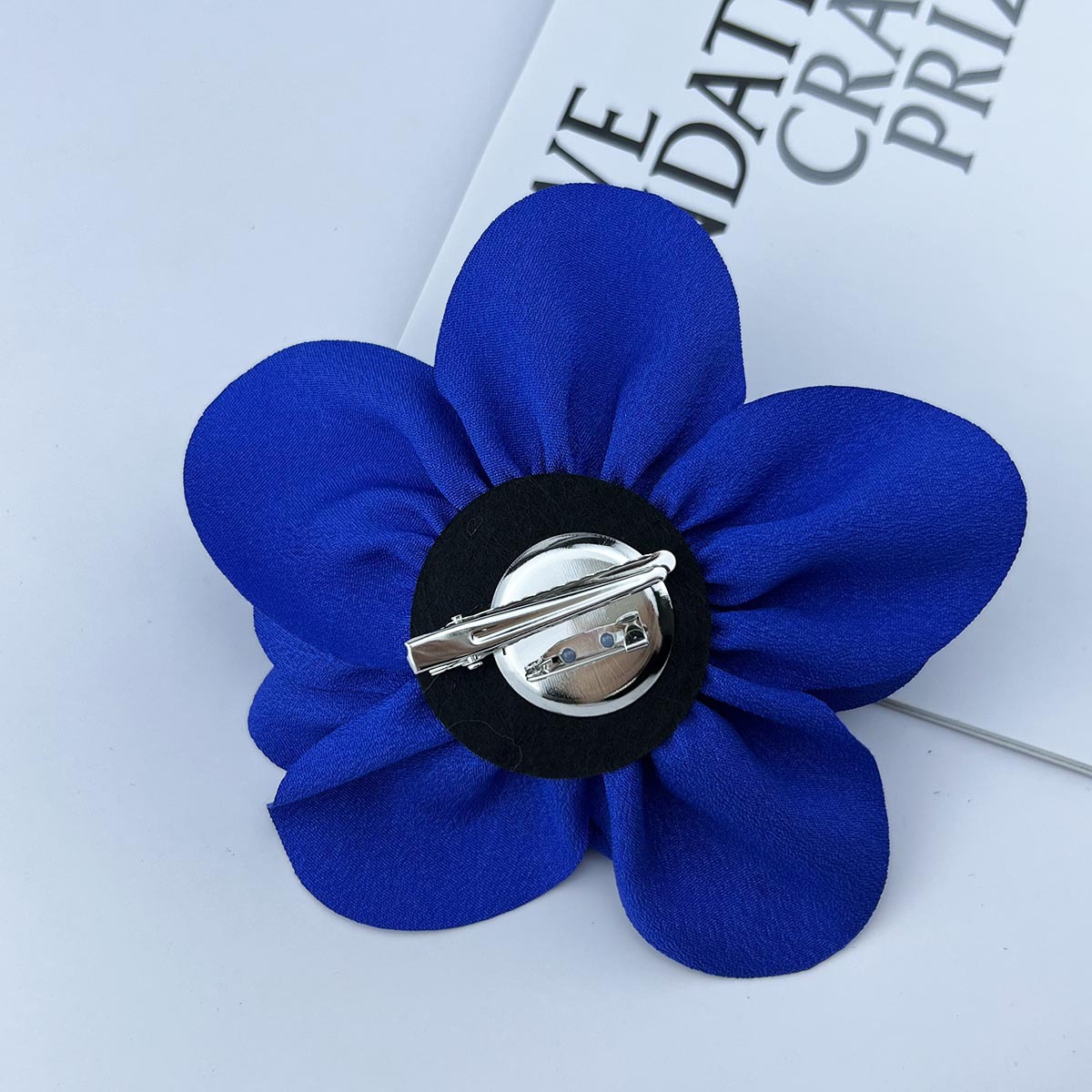 Elegante Glamour Flor Tela Mujeres Corsage display picture 10