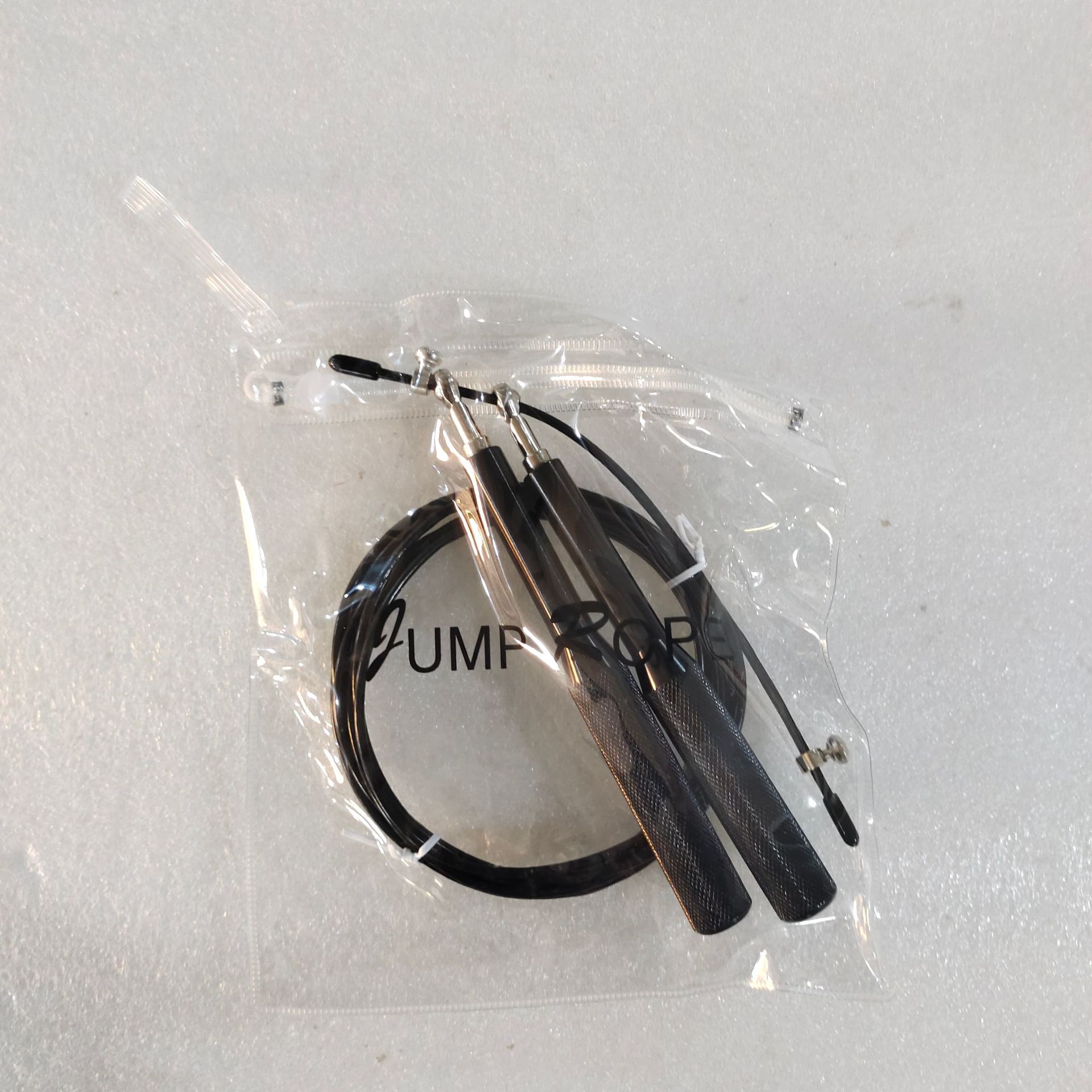 블랙 (PVC 지퍼 가방)