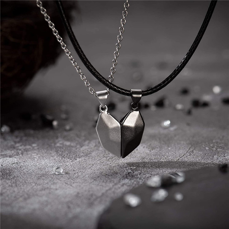 Fashion Heart Shape Alloy Plating Unisex Pendant Necklace 1 Set