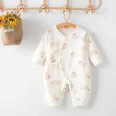 Butterfly Bodysuit for Newborns - Spring and Autumn Style, 0-6 Months, Cord Adjustable, Versatile, 100% Cotton, Grade A, Boneless Long Sleeve, Climbing Suit