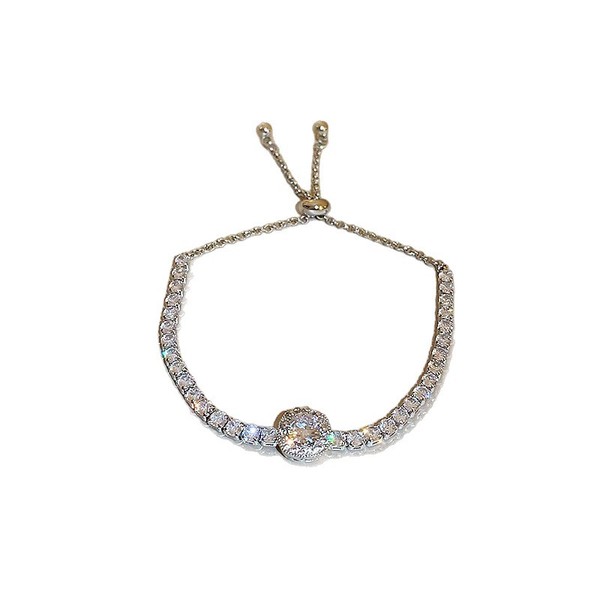 Adjustable sophisticated elegant universal bracelet with zircon
