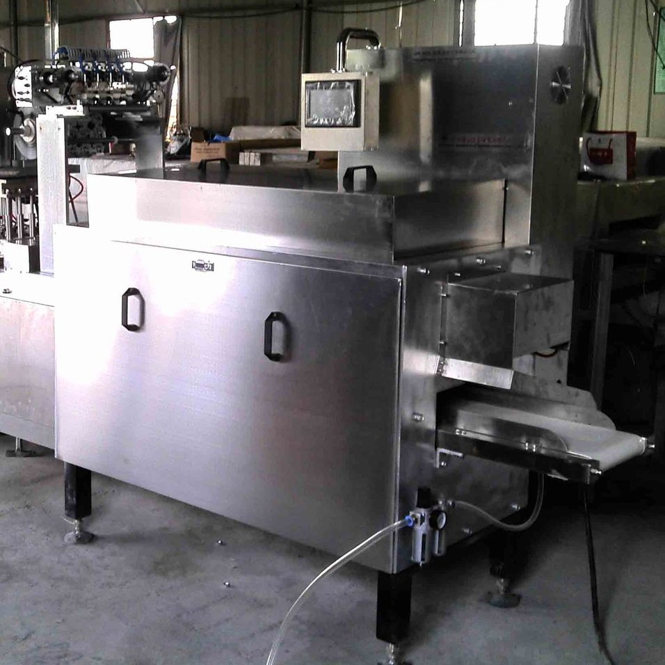 厂家供应 柱塞泵填充黄油包装机 全自动黄油果冻果汁调味料包装机