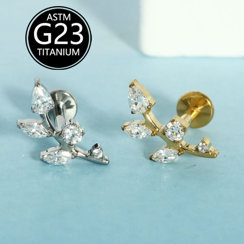 Pointed titanium steel lip stud product view