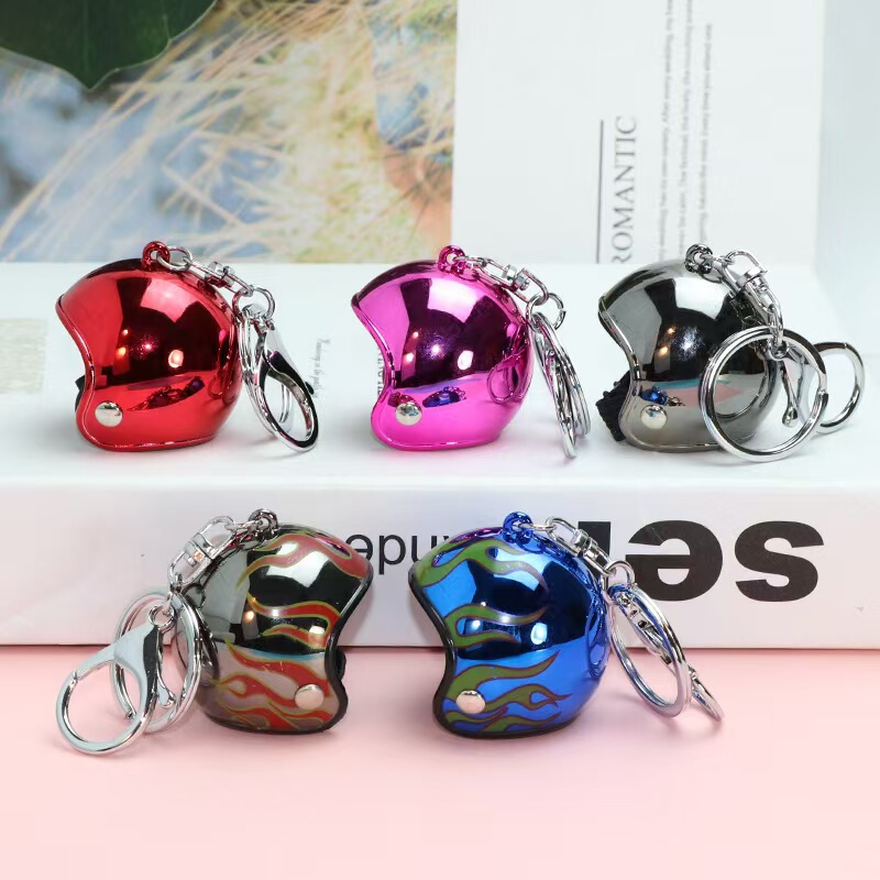 New Fashion Colorful Helmet Keychain Boutique Luggage Pendant Motorcycle Helmet Keychain Helmet Helmet