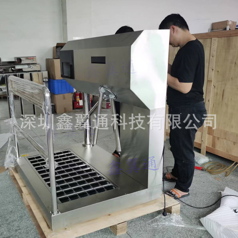 食品工厂手部消毒三辊闸机鞋底一站式清洁机可干刷可水洗_速通门