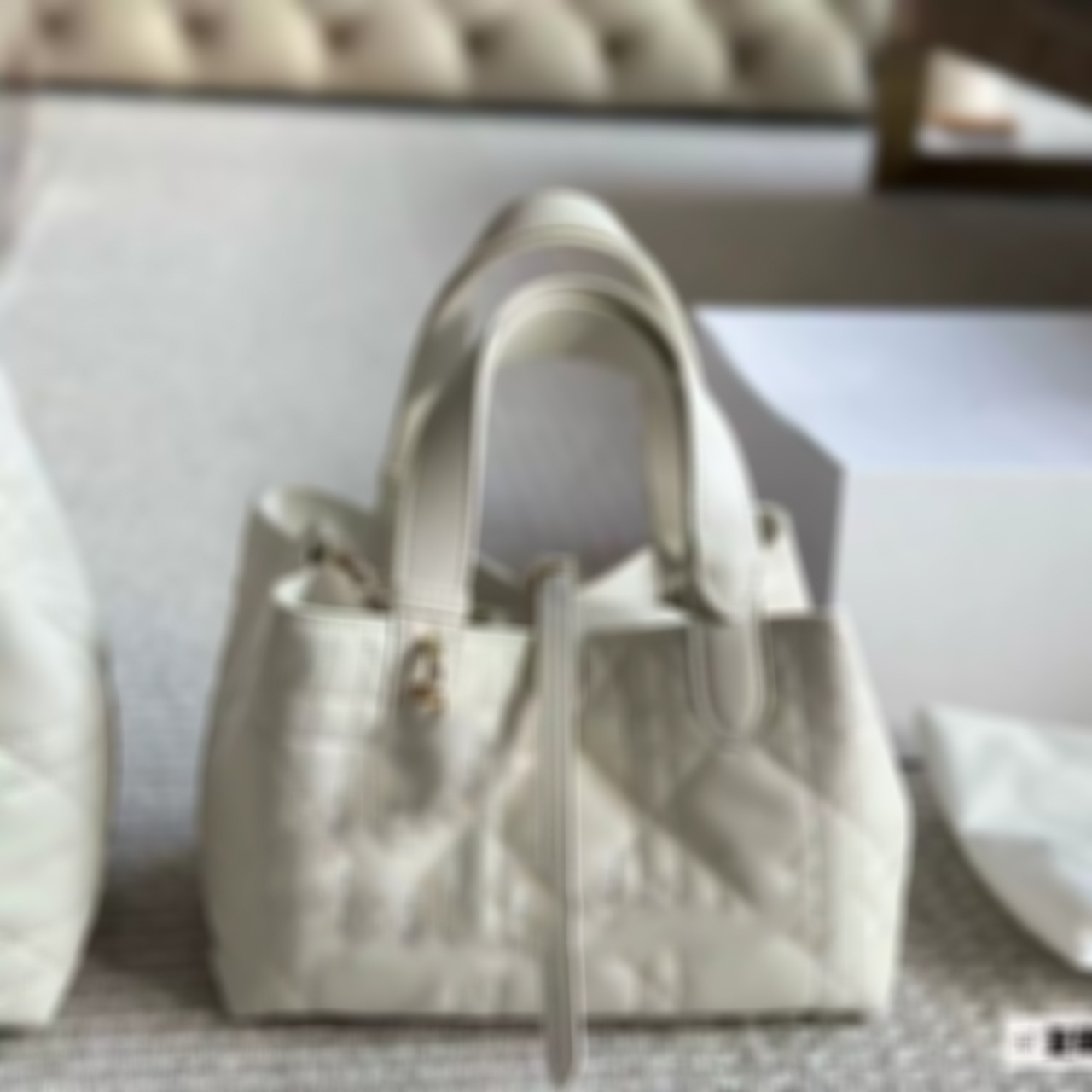 戴妃包2025新款藤格手提包大容量单肩包高级感腋下托特包包土著包