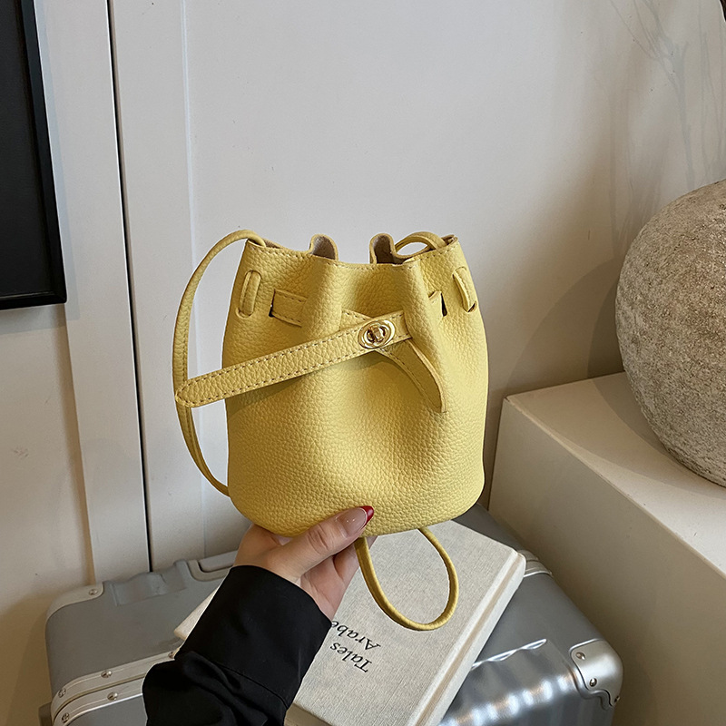 Trendy New High-quality Lychee-pattern Handbag Women, Suitable For Work And Commuting, Simple Style, Versatile Crossbody_voghion.com