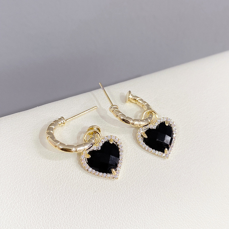 10g Weight Artificial Gemstones Inlay Material Drop Earrings Classification 1 Pair Retro Heart Shape Plating Inlay Alloy Artificial Gemstones Drop Earrings