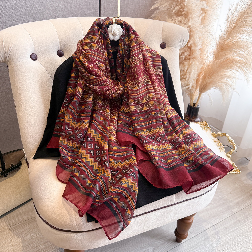 New Bohemian retro artistic printed cotton-linen scarf for women, lightweight and suitable for travel and outings