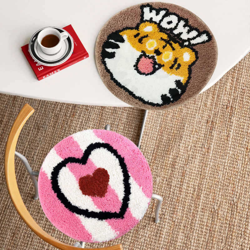 ins个性卡通植绒簇绒坐垫椅垫地毯家用沙发垫办公室久坐屁股垫子