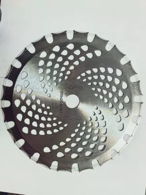 Otbiçən başlıqları lawn mower blade circular saw - mowing-blade-25540t-u-hole