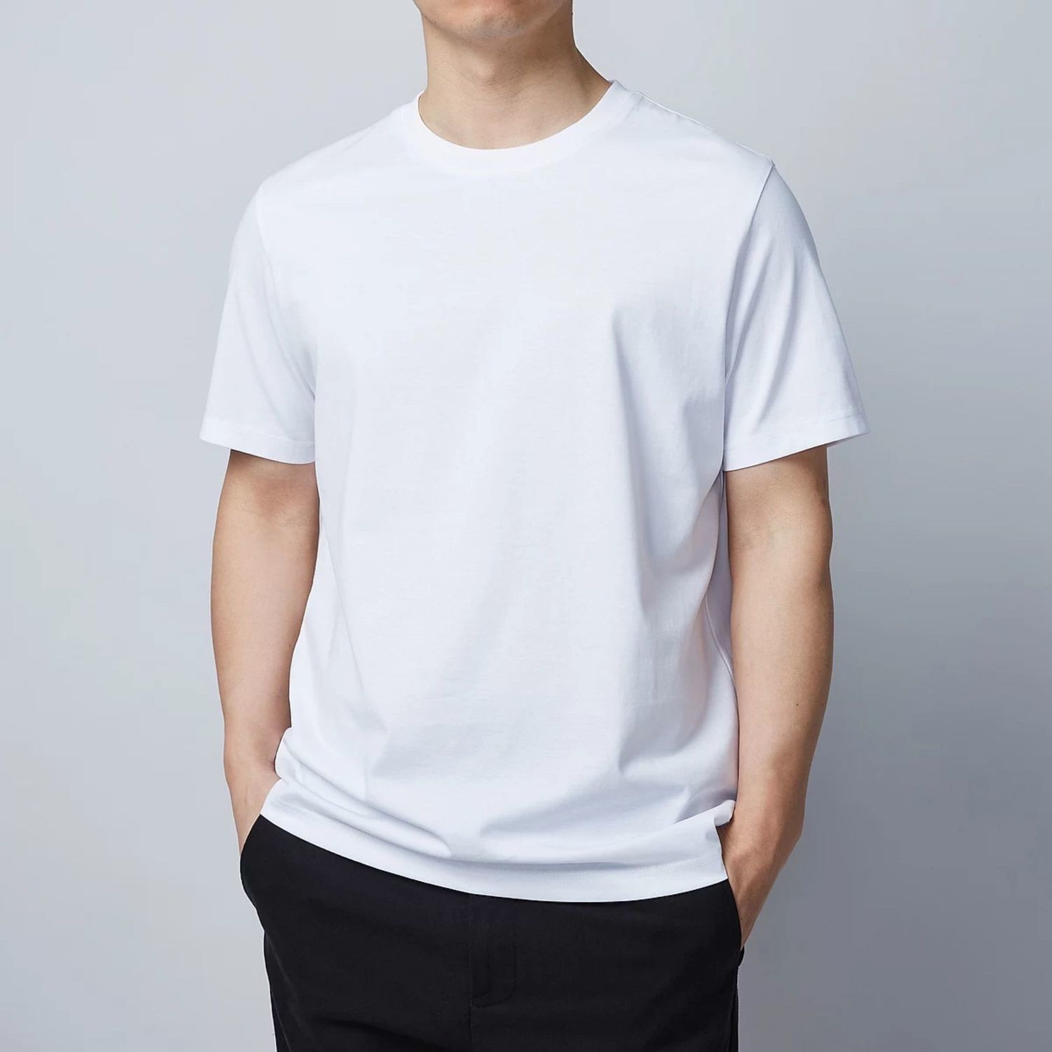 반팔 티셔츠 남성용 2025 년 새 여름 코튼 화이트 패셔너블 트렌디 브랜드 캐주얼 반팔베이스 탑