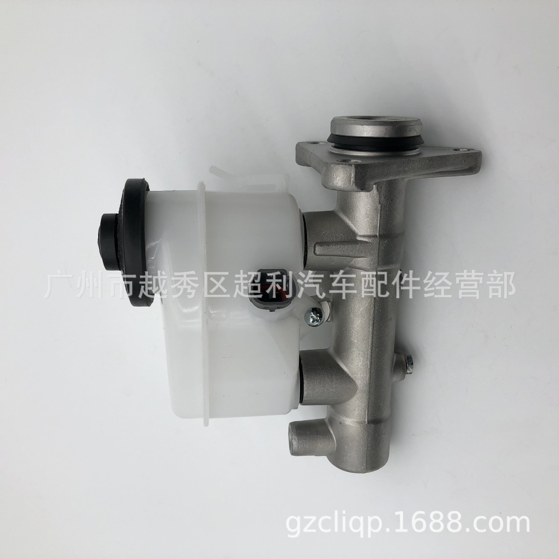 Applicable 47201-12800 47201-12700 47201-02010 AE100 AE101 brake master cylinder