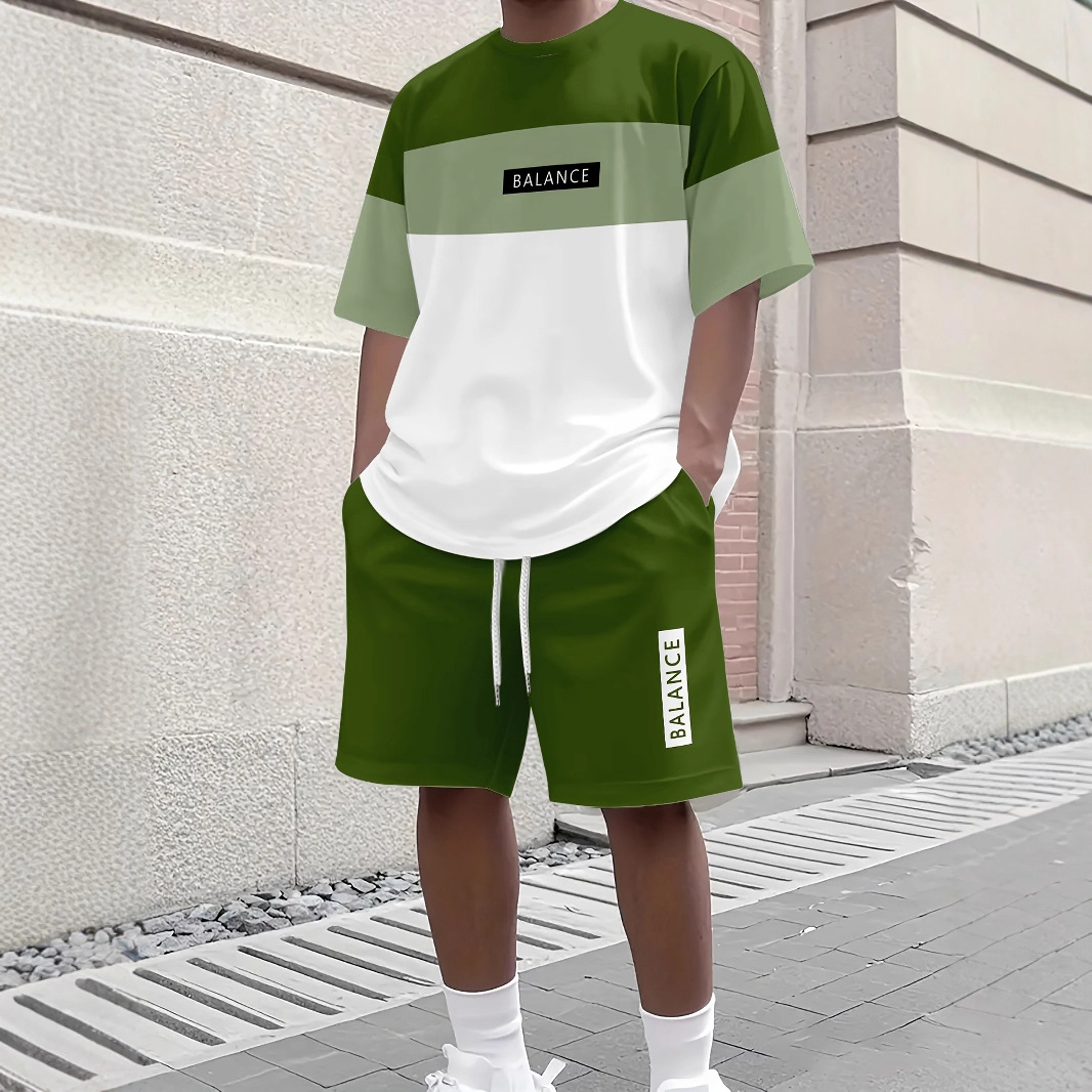 Completo estivo da uomo a due pezzi, vestibilità ampia, camicia a maniche corte e pantaloncini, taglie forti, t-shirt incluse, elegante completo basic in poliestere._voghion.com