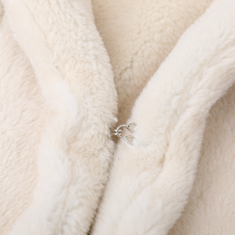 Dammekleeder Stil Denim Splicing Lämmchewoll Kuerzmodell Trend Plus Samt Kotteng Mantel Grenziwwerschreidend Design Jackett am selwechte Stil fir Fraen_voghion.com