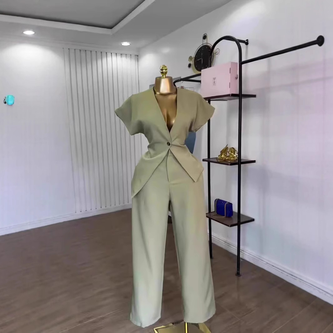 Summer Women's Solid Color Suit Short Sleeve Single Button Top Straight Leg Pants Set American Style Polyester_voghion.com