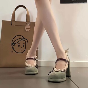 �����L��Ů�ֵ׬�����ЬŮ2026�����¿�һ�֎��\�چ�Ь��ʽ�߸�Ь