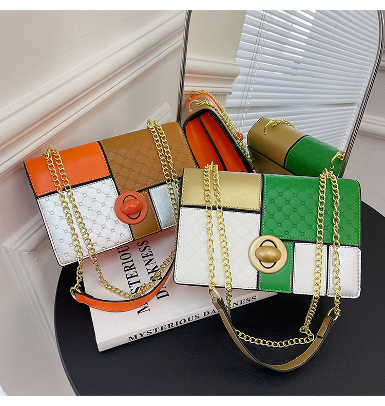 Piccola borsa a tracolla quadrata con catena borsa elegante_voghion.com