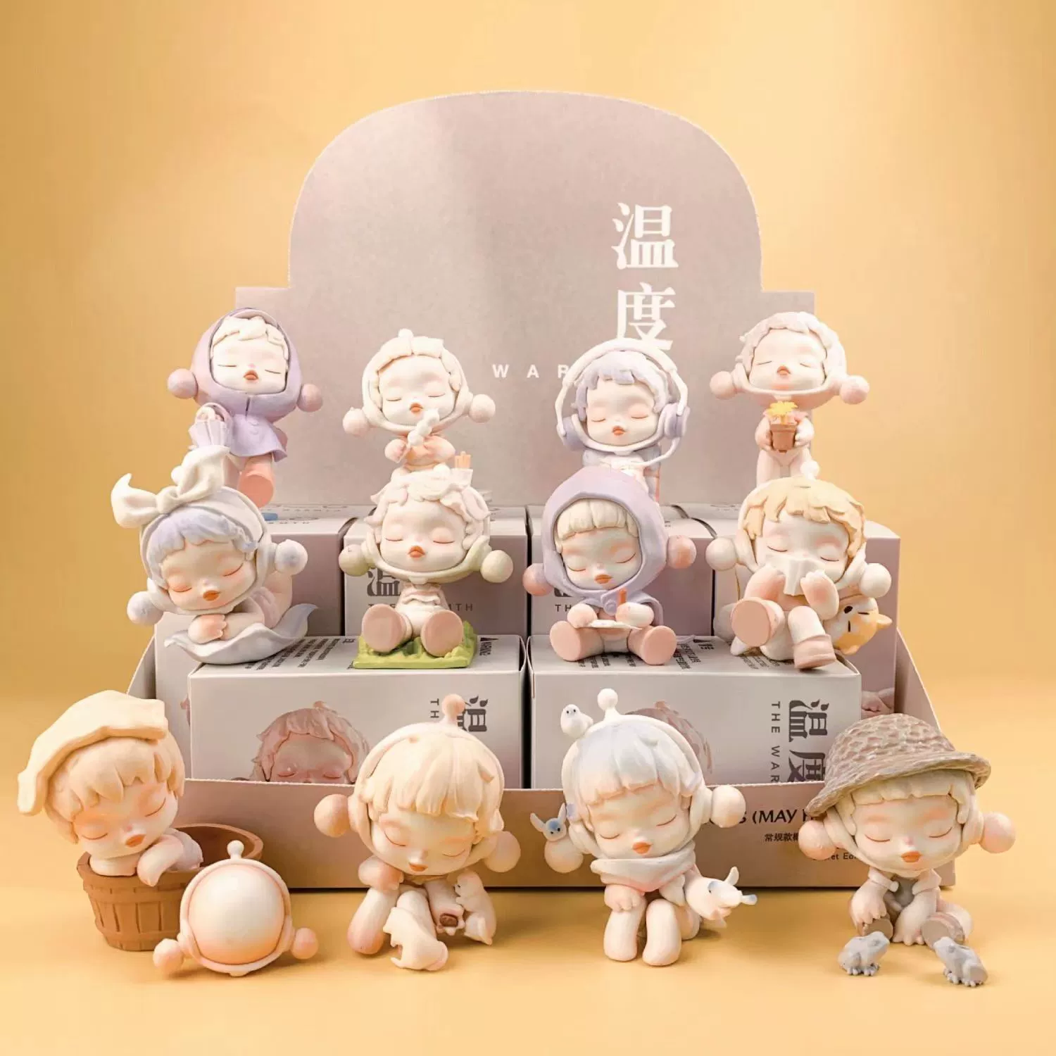 Бокс-головоломка Фигура (Родина) Temperature Pops Mart Series — коллекционная редкость высокого качества, случайный 12+1