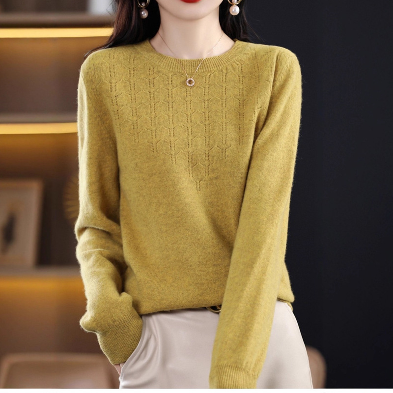 Off-Season Clearance Round Neck Knitwear Women's Knitwear Spring & Fall Short Cashmere Knitwear Versatile Loose Inner Layering Shirt