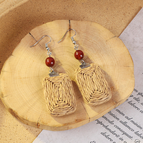 Retro holiday style grass and rattan braided earrings, bohemian seaside niche exaggerated earrings, female ethnic style earrings