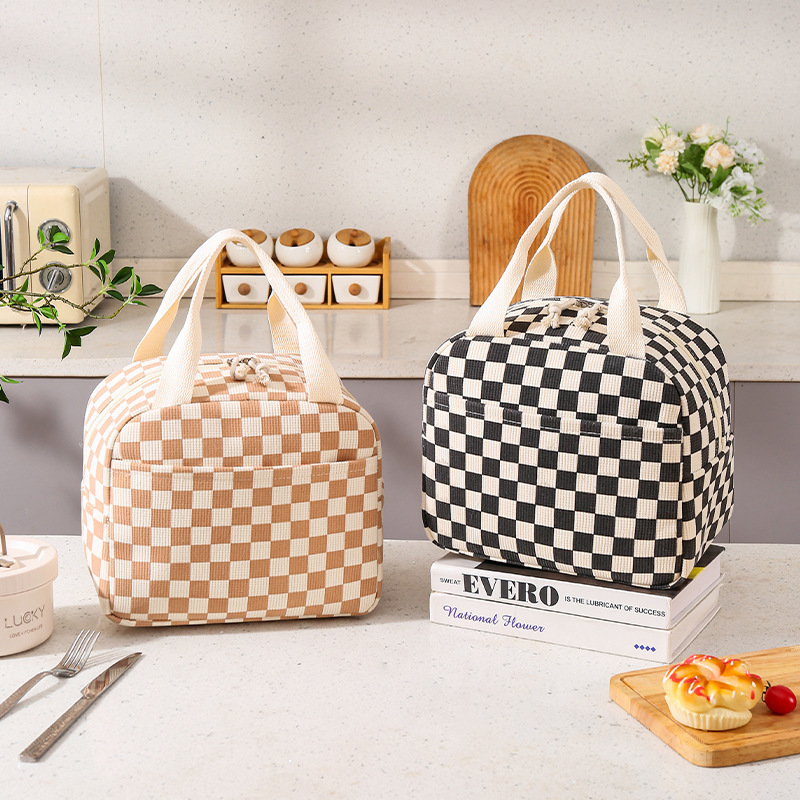 跨境新款灯芯绒草莓大容量午餐包袋出差春游野餐冰包便当包现货