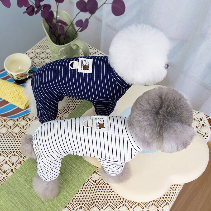 Primavera y verano perros rayas frescas etiqueta de tela coreana ropa de cuatro patas para perros pequeños y medianos gatos mascotas ropa de peluche