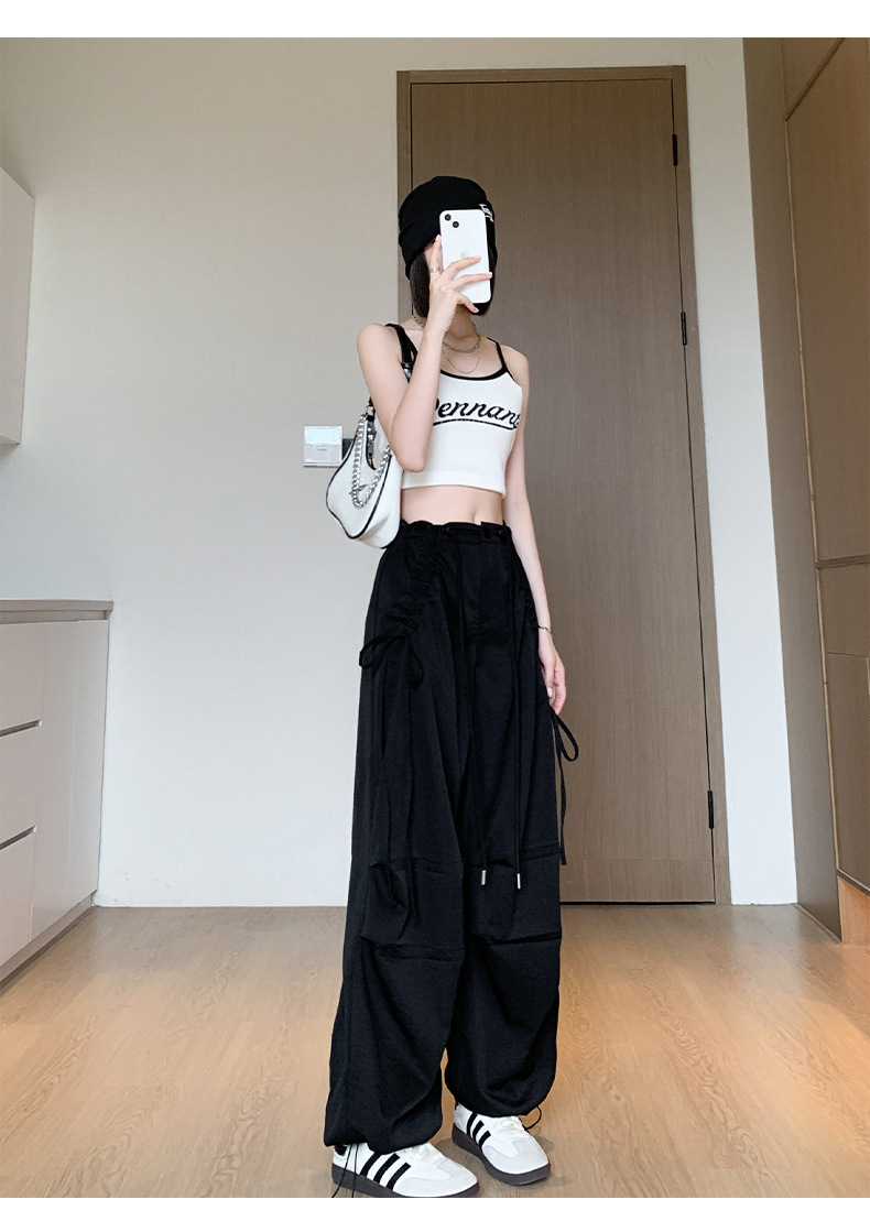 검은색