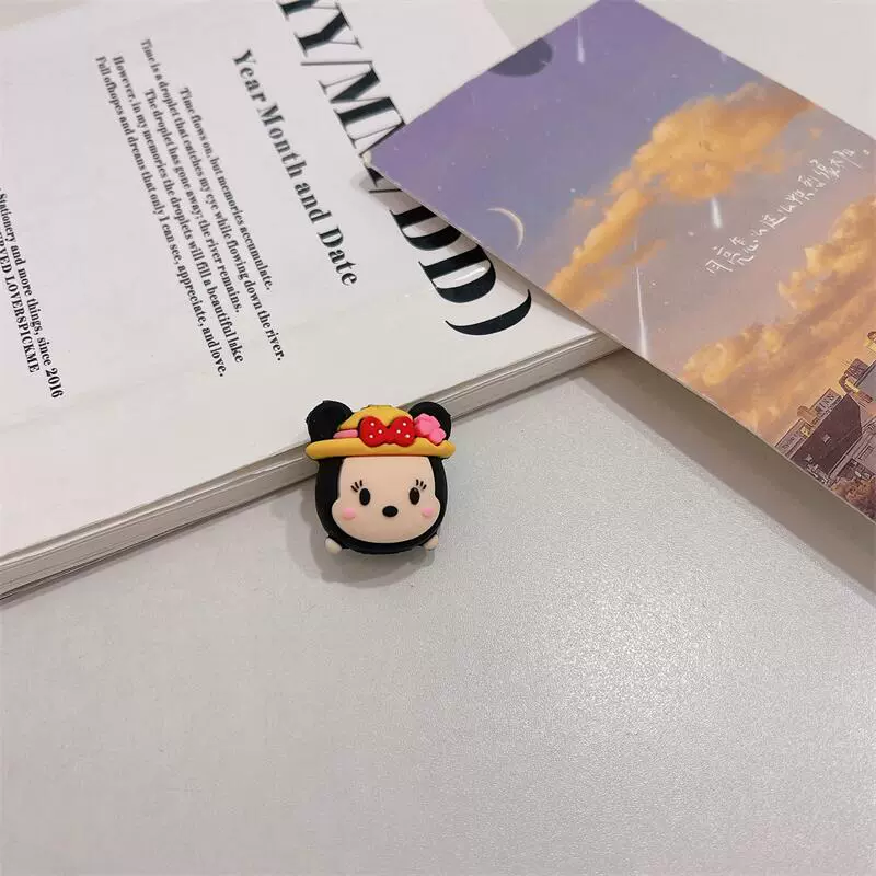 Защитник кабеля для зарядки (Apple Huawei) 3D мультперсонаж из силикона, универсальный для Lightning и USB-C