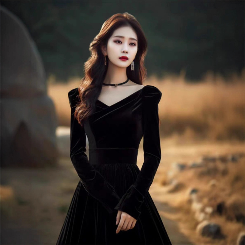 2025 New Classy Accessible Luxury Unique Super Nice Banquet Dress Classy Black Velvet Dress for Women Autumn and Winter 2025 New Classy Accessible Luxury Unique Super Nice Banquet Dress Classy Black Velvet Dress for Women Autumn and Winter