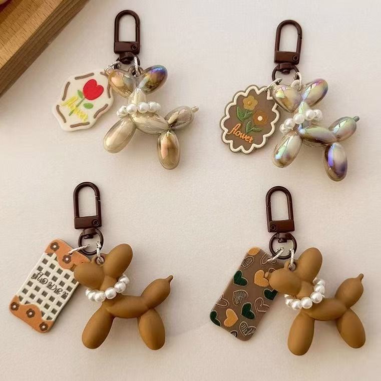brown Flower Blast Dog Ins Keychain Maillard Pendant Distinctive Couple Headphone Cover Decorative Women's Bag Hanging Ornament brown Flower Blast Dog Ins Keychain Maillard Pendant Distinctive Couple Headphone Cover Decorative Women's Bag Hanging Ornament