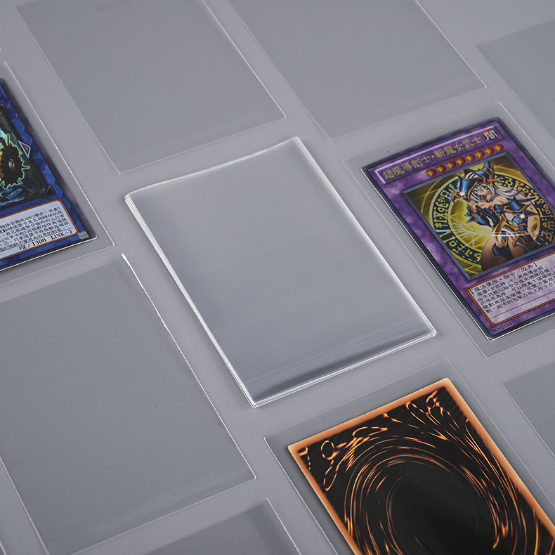 Fábrica al por mayor CPP transparente Tarjeta de 20 hilos tarjeta de juego de película titular tarjeta pequeña tarjeta Goka Game King Ultraman Tarjeta de Película autoadhesiva bolsa