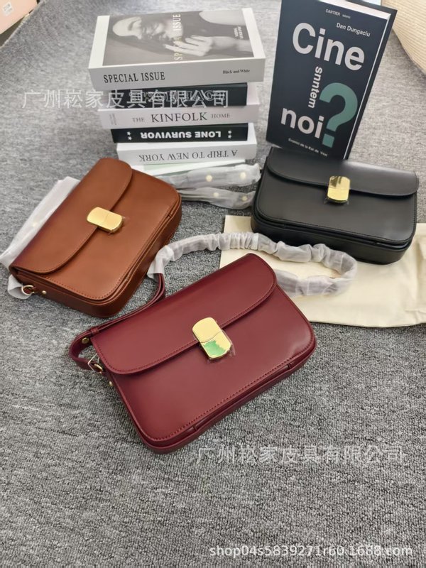 フランス国境を越えた人気のセザンヌスモールスクエアバッグ本革メイラードショルダー豆腐バッグバッグメタルロックバッグ|undefined