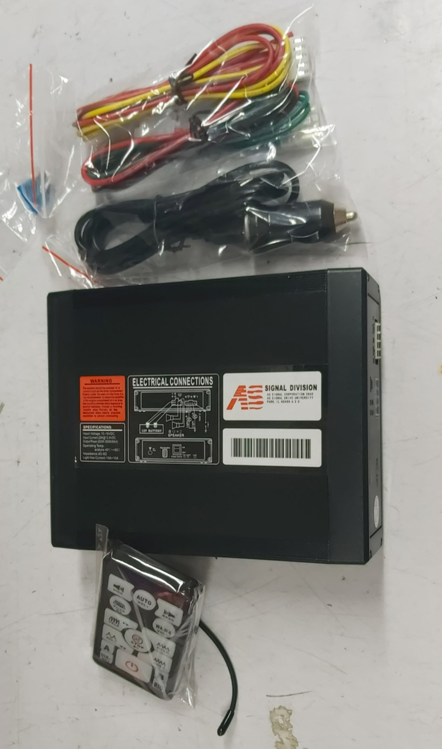 Vehicle-Mounted Alarm System with Wireless Remote Control, Loudspeaker, High-Pitched Siren 920Bkg-Mp3+ Stainless Steel Horn
