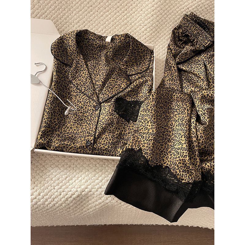 Wholesale and dropshipping of high-end, light-luxury leopard print ice silk summer cardigan long-sleeve outerwear home wear pajama set for women Wholesale and dropshipping of high-end, light-luxury leopard print ice silk summer cardigan long-sleeve outerwear home wear pajama set for women