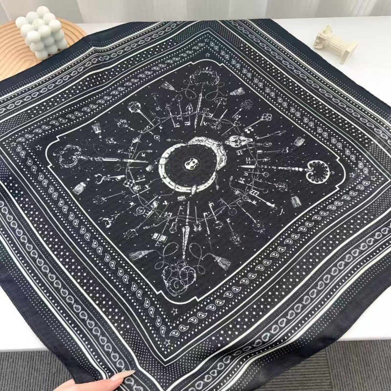 Retro Cashew Print Small Square Scarf Korean Style Versatile High End Shawl Women's Neck Scarf Neckerchief Fashion Accessory_voghion.com