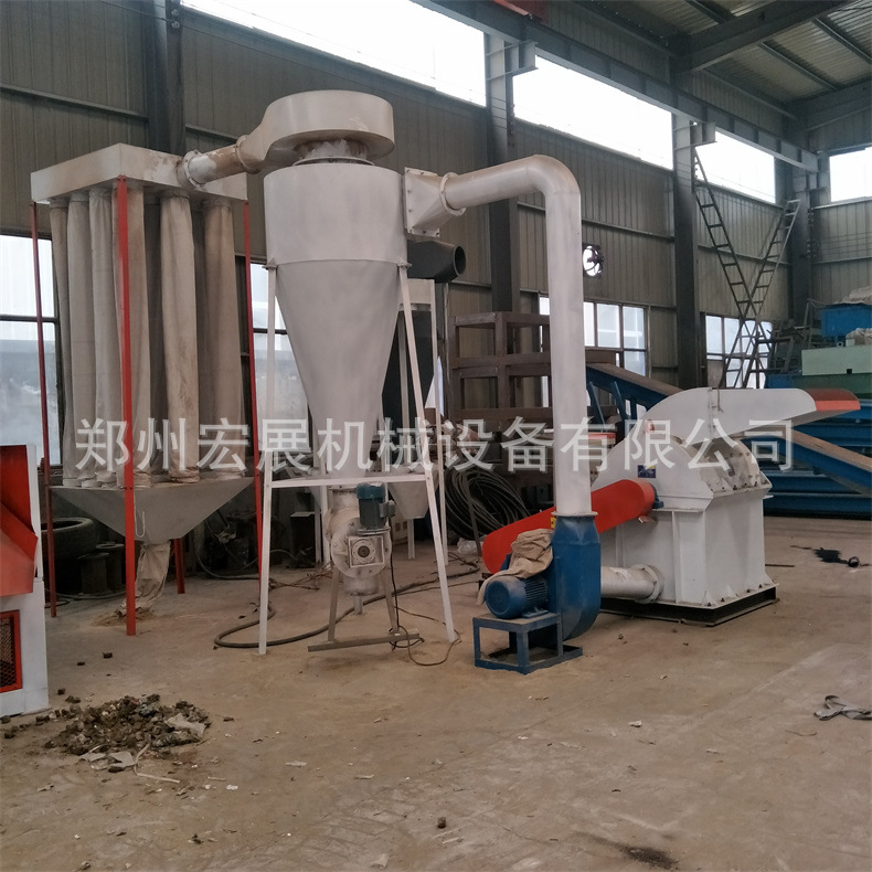 颗粒木屑锯末粉碎机 可移动式柴油菇木制粒机 新型燃料锯末粉碎机