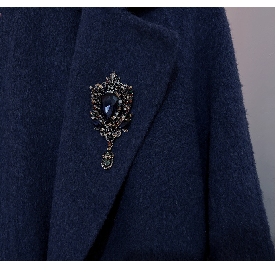 Plating, Inlay Design Retro Style Retro Pin Water Droplets Alloy Plating Inlay Glass Unisex Brooches