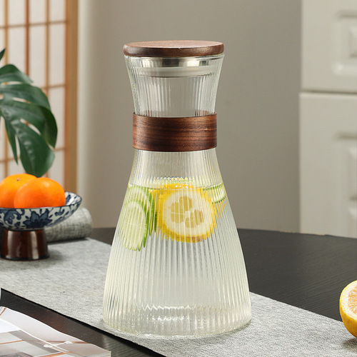 New Chinese-style high-borosilicate cold water pitcher set, featuring a heat-resistant glass pot—elegant design, transparent construction, and shatterproof for home use.