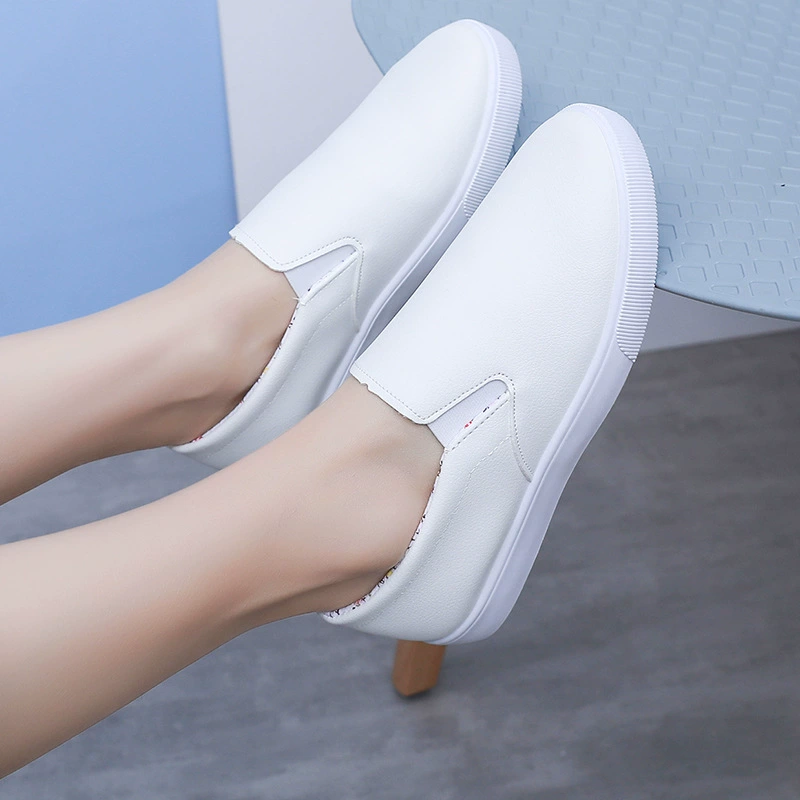 Другая марка удобные лоферы на slip-on весенние — дышащие белые или черные, легкая повседневная обувь для мам, медсестер